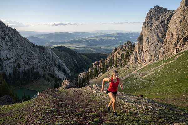 Pro runner Grayson Murphy running in Bozeman mountains